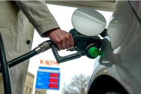 Campuchia tiếp tục tăng cường kiểm soát hoạt động kinh doanh xăng dầu