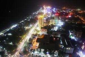 Phố biển xứ Nghệ tân trang đón khách sau đại dịch COVID-19