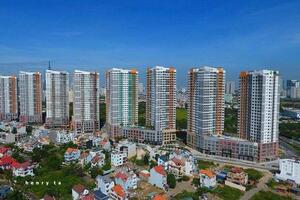 Giá căn hộ tại TP.HCM leo thang trước áp lực giá vật liệu xây dựng tăng vọt