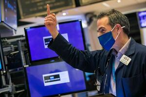 S&P 500 nối dài đà tăng
