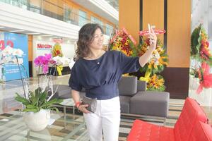 Công an TP.HCM mời nhà báo Hàn Ni lên làm việc sau khi Nguyễn Phương Hằng bị bắt