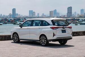 Bảng giá xe Toyota tháng 4/2022: Thêm 2 sản phẩm mới