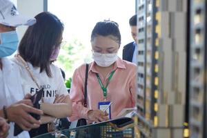 Chuẩn hoá môi giới bất động sản bằng cách nào?