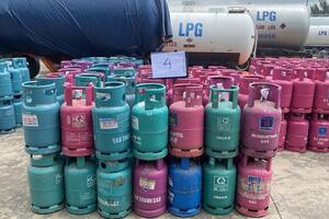 Phát hiện công ty sang chiết gas trái phép số lượng lớn