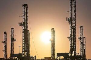 Bộ Công Thương thông tin về vấn đề nhập khẩu và giá xăng dầu của Malaysia