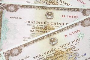 Vì sao trái phiếu “ế”?
