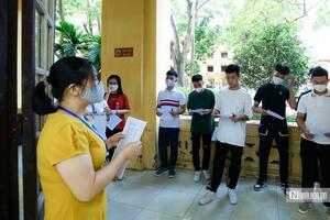 Hà Nội tạm thời chưa thu học phí năm học mới