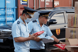 Buôn lậu, gian lận thương mại vẫn "nóng" với 10.700 vụ vi phạm