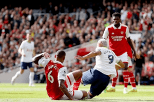 Harry Kane đi vào lịch sử Ngoại hạng Anh với thành tích vô tiền khoáng hậu