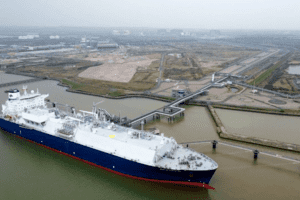 Bloomberg: Khủng hoảng năng lượng đang vượt ra khỏi biên giới châu Âu