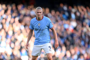 Lộ bí quyết đặc biệt giúp Haaland ghi bàn như người máy