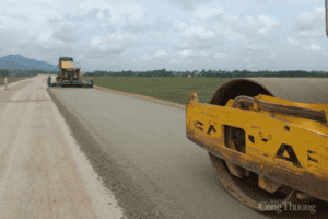 Nguyên nhân chậm thông xe kỹ thuật cao tốc Cam Lộ-La Sơn