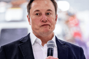 Được hỏi sẽ làm gì nếu nhà bị FBI khám xét, Elon Musk đáp: ‘Tôi làm gì có nhà’