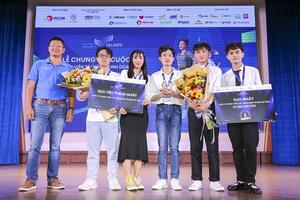 Vinh danh 11 đội thi xuất sắc Cuộc thi Sinh viên Tài năng kinh doanh số 2022