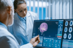 Bác sĩ khuyến cáo những dấu hiệu cảnh báo ung thư di căn đến não, phổi, xương, gan