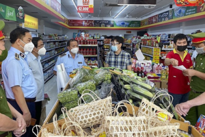 Nghệ An: Cảnh giác với tình trạng trà trộn hàng kém chất lượng dịp Tết