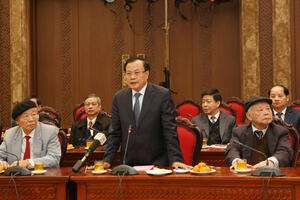 Thường trực Thành ủy gặp mặt nguyên lãnh đạo Thành phố qua các thời kỳ