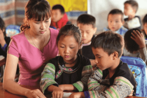 Cả đời gắn bó nghề giáo, nhiều thầy cô chưa một lần được thưởng Tết