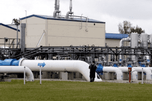 Giá xăng dầu hôm nay 14/2: Giá giảm vì lo ngại về nhu cầu ngắn hạn