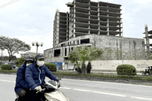 Giải cứu thị trường bất động sản: Cần đột phá từ pháp lý