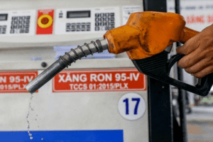 Nhập khẩu xăng dầu tháng 1 tăng hơn 90%