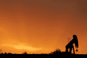 Giá dầu thô được dự báo sẽ tăng cao