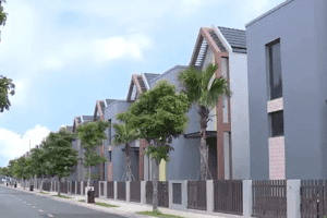 Lối ra cho thị trường bất động sản?