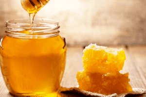 Những tác dụng phụ tiềm ẩn của mật ong
