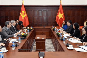 ​Phó Thống đốc Phạm Thanh Hà tiếp Phó Chủ tịch ADB
