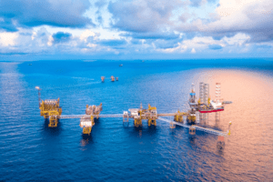 Phát triển cân đối ngành dầu khí từ hạ nguồn đến thượng nguồn