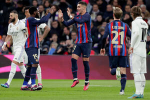 Barcelona giành lợi thế tại bán kết lượt đi Cúp Nhà Vua Tây Ban Nha