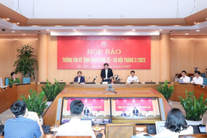 Hà Nội lần đầu họp báo trực tuyến với 30 quận, huyện, thị xã giải đáp nhiều nội dung báo chí quan tâm