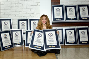 Shakira phá vỡ 14 kỷ lục Guinness thế giới với "Music Sessions Vol. 53"