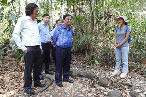 Bộ trưởng Lê Minh Hoan thăm và làm việc tại VQG Cát Tiên