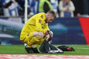 De Gea đọc thói quen đá 11m của Brighton và cái kết