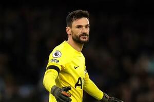 Tottenham mất đội trưởng ở trận đấu với MU