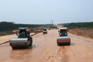 Thiếu khu tái định cư, dự án cao tốc Bắc - Nam chậm bàn giao mặt bằng