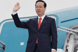 Chủ tịch nước Võ Văn Thưởng lên đường dự Lễ đăng quang của Nhà vua Anh Charles III