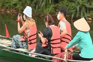 Lưu lượng cuộc gọi tăng mạnh đợt nghỉ lễ