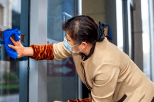 Nữ công nhân tích cóp cả đời mới mua được căn hộ cũ nát, sau 7 năm bán được 20 tỷ: Bỗng chốc thành đại gia bất động sản