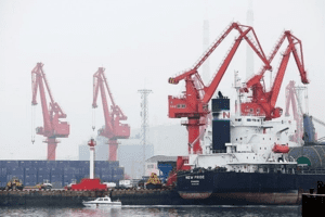 Giá xăng dầu hôm nay 12/5: Giá dầu lao dốc