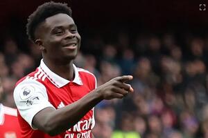 Arsenal chốt xong hợp đồng mới với Bukaya Saka