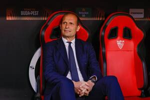 Không thể vào chung kết C2, thầy trò Max Allegri nói gì?