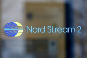 Giá xăng dầu hôm nay 12/6: Dầu thô giảm mạnh; thị trường chờ tin từ Fed