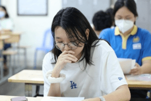 Kỳ thi tốt nghiệp THPT 2023: Gần 10.000 học sinh Tp.HCM được miễn bài thi Ngoại ngữ