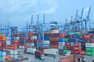 Nhập khẩu hàng hóa giảm mạnh nhất từ trước đến nay