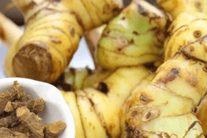 Cảnh báo tình trạng dùng mật gấu xoa bóp sai cách khi bị chấn thương phần mềm