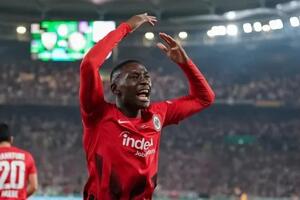 MU đưa ra quyết định tiếp theo vụ Randal Kolo Muani