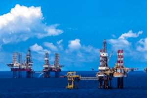 Giá xăng dầu hôm nay (27/6): Giá dầu đi ngang do lo ngại bất ổn chính trị ở Nga