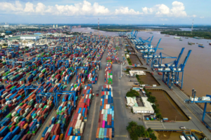 Gấp rút đầu tư phát triển logistics
